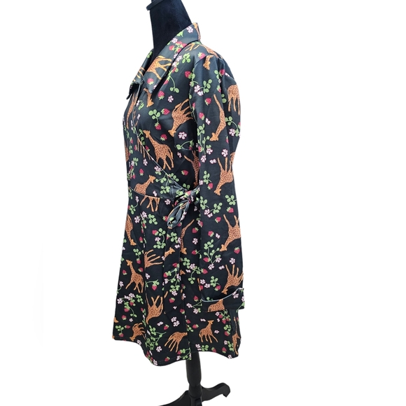 NWT Unique Vintage Green Giraffe & Strawberry Wrap Dress 4x 22-24 - Picture 5 of 7